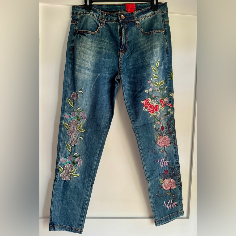Christina Embroidered Blue Jeana